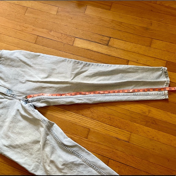 90s Vintage Levis 551 Light Wash Jeans Sz 16 - Picture 5 of 12